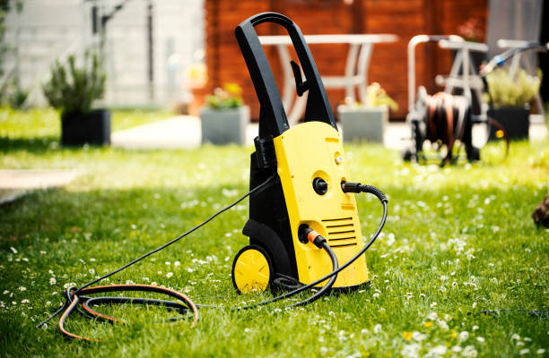 Best Window and Screen Pressure Cleaning in Plattsburgh West, NY